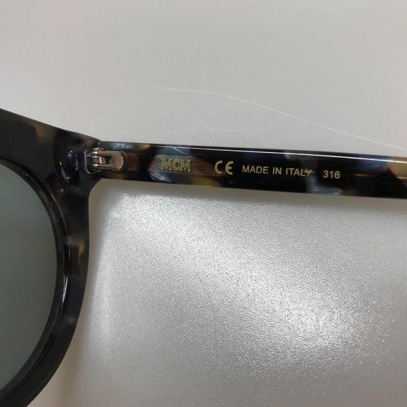Brand New Authentic MCM 636S Unisex Sunglasses in Blue Havana - Picture 8 of 10